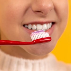 Pour avoir une bonne hygiene bucco-dentaire et prevenir les caries : que faire ?
