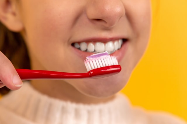 Pour avoir une bonne hygiene bucco-dentaire et prevenir les caries : que faire ?