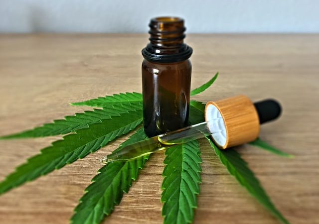 Utiliser de l’huile de CBD : y a-t-il des risques a considerer ?